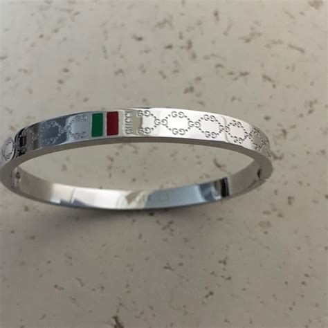 gucci bangle bracelet silver